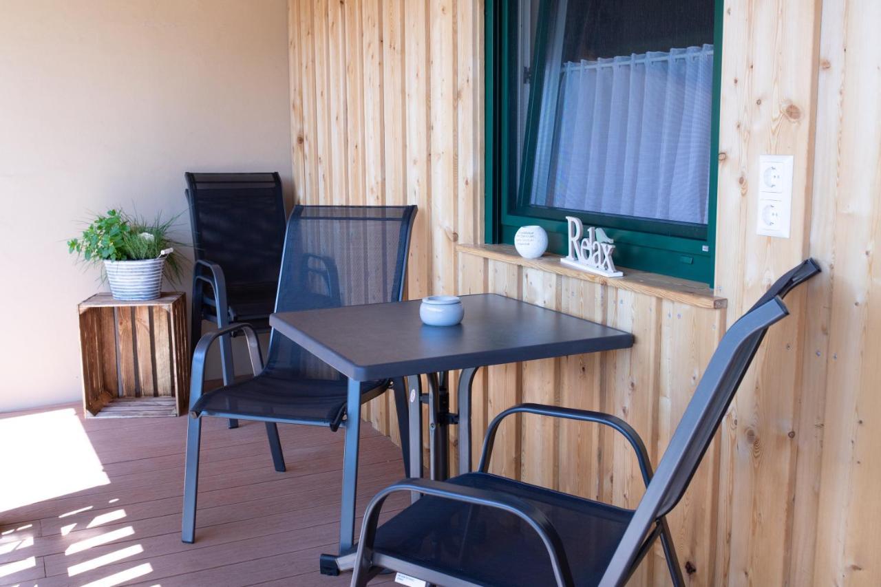 Rebenhof Schwalm Apartment Herrnbaumgarten ภายนอก รูปภาพ